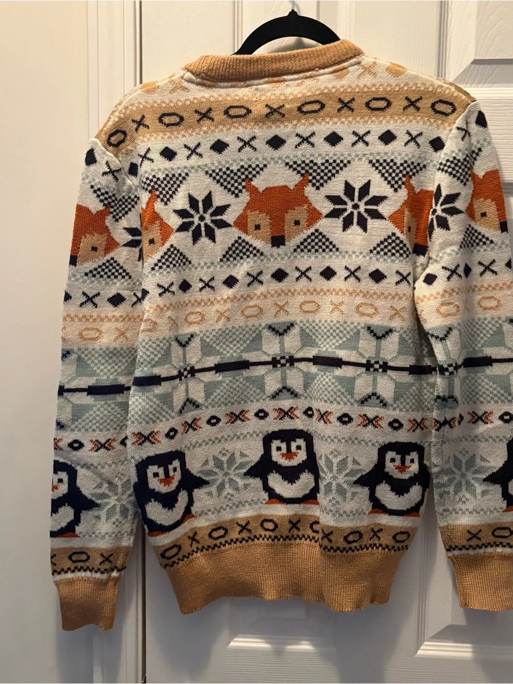 H&M men’s sweater